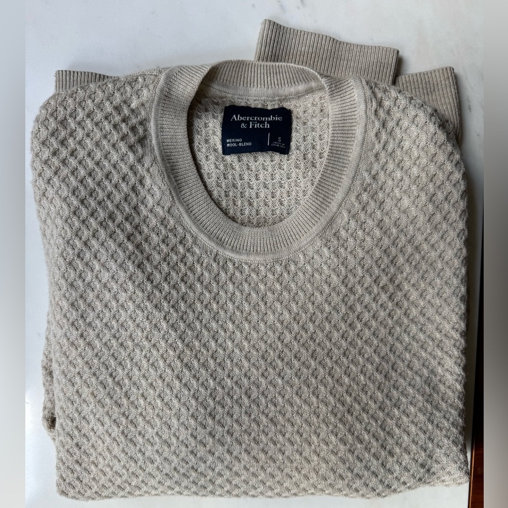 Abercrombie & Fitch Textured Knit Cream Crewneck Sweater